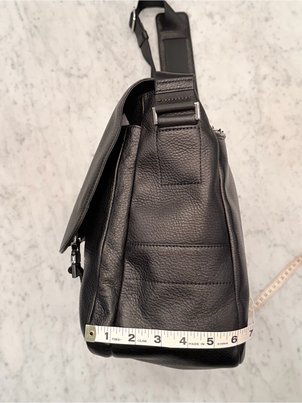 Bugatchi Black Pebbled Leather Messenger Bag Crossbody Laptop Bag NWT - Picture 13 of 14